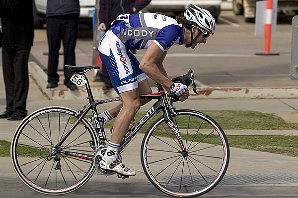 Shaun McCarthy (Credit Collect-Prime Estate) accelerates out of a round-about during the stage four criterium in Swan Hill.
