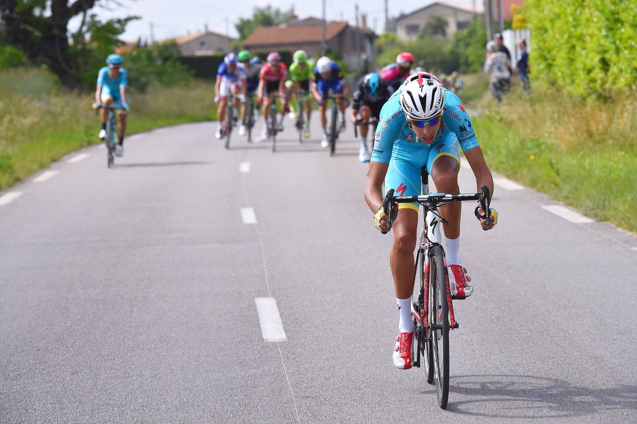 Fabio Aru (Astana) attacks