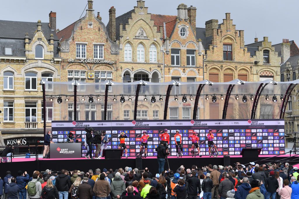 WEVELGEM BELGIUM MARCH 27 Lotte Kopecky of Belgium Elena Cecchini of Italy Marlen Reusser of Switzerland Christine Majerus of Luxembourg Lonneke Uneken of Netherlands Chantal Van Den Broek Blaak of Netherlands and Team SD Worx during the team presentation prior to the 11th GentWevelgem In Flanders Fields 2022 Womens Elite a 159km one day race from Ypres to Wevelgem GWEwomen UCIWWT on March 27 2022 in Wevelgem Belgium Photo by Luc ClaessenGetty Images