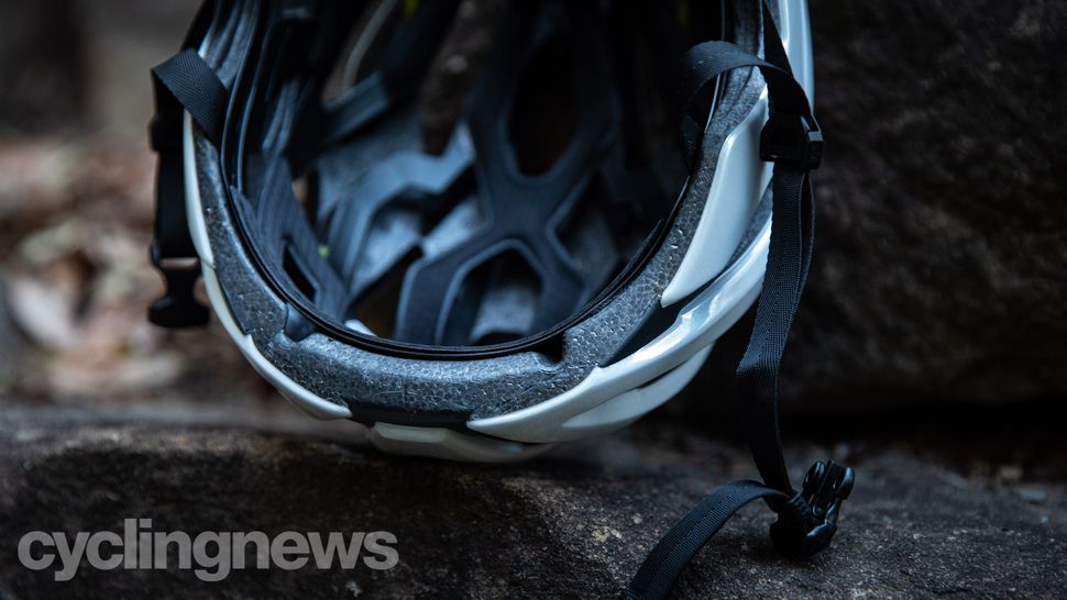 giant rev pro mips helmet