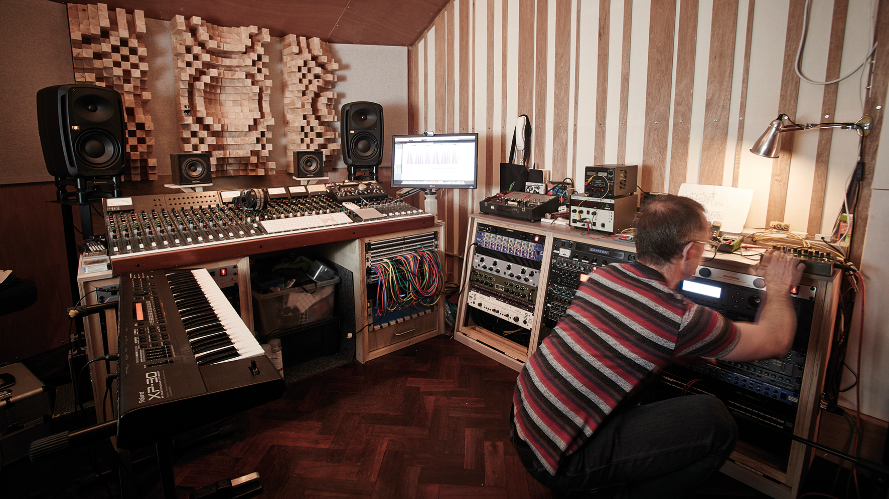 Mixing room