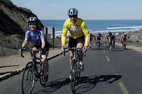 Camper Sandy Hirano and Davis Phinney on the Torrey Pines hill.