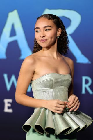 bailey bass at the premiere for avatar the way of water