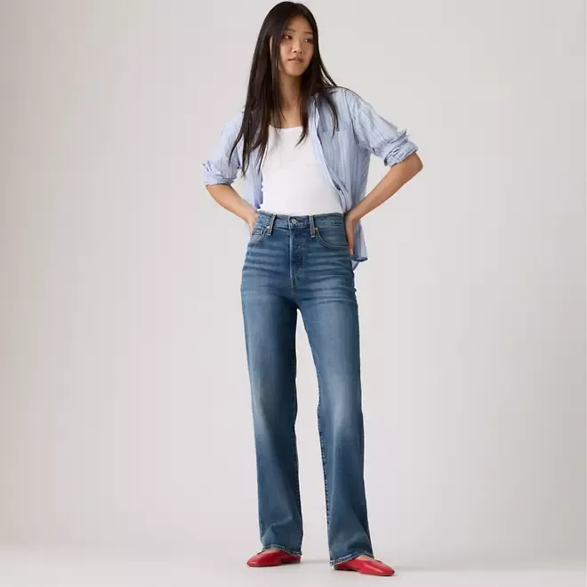 Ribcage Straight Ankle Jeans