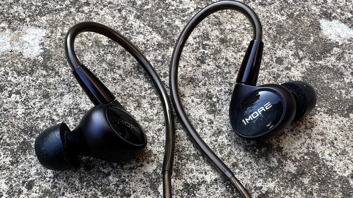 1More Penta Driver P50 review: wired earbuds with premium components and materials