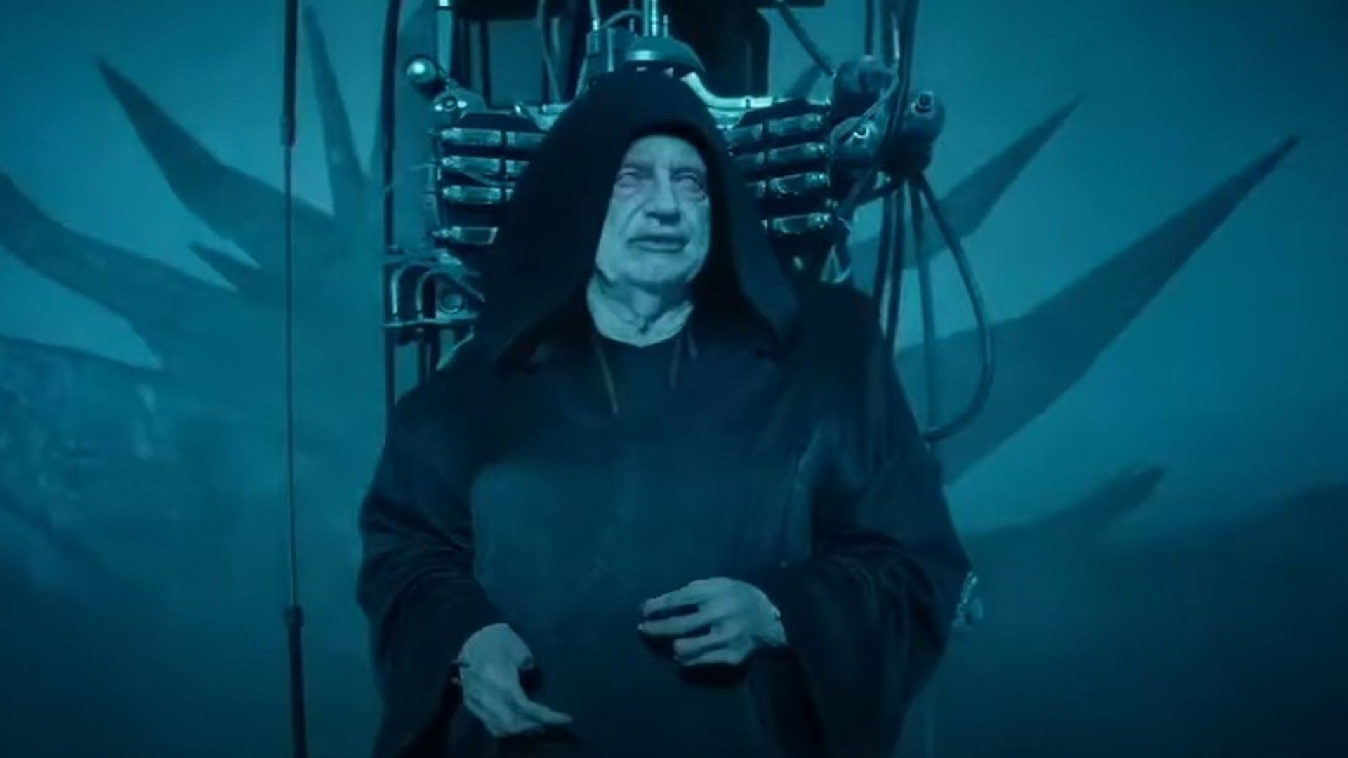 Star Wars fans are all saying the same thing about the scrapped Ben Solo movie: what about Palpatine?