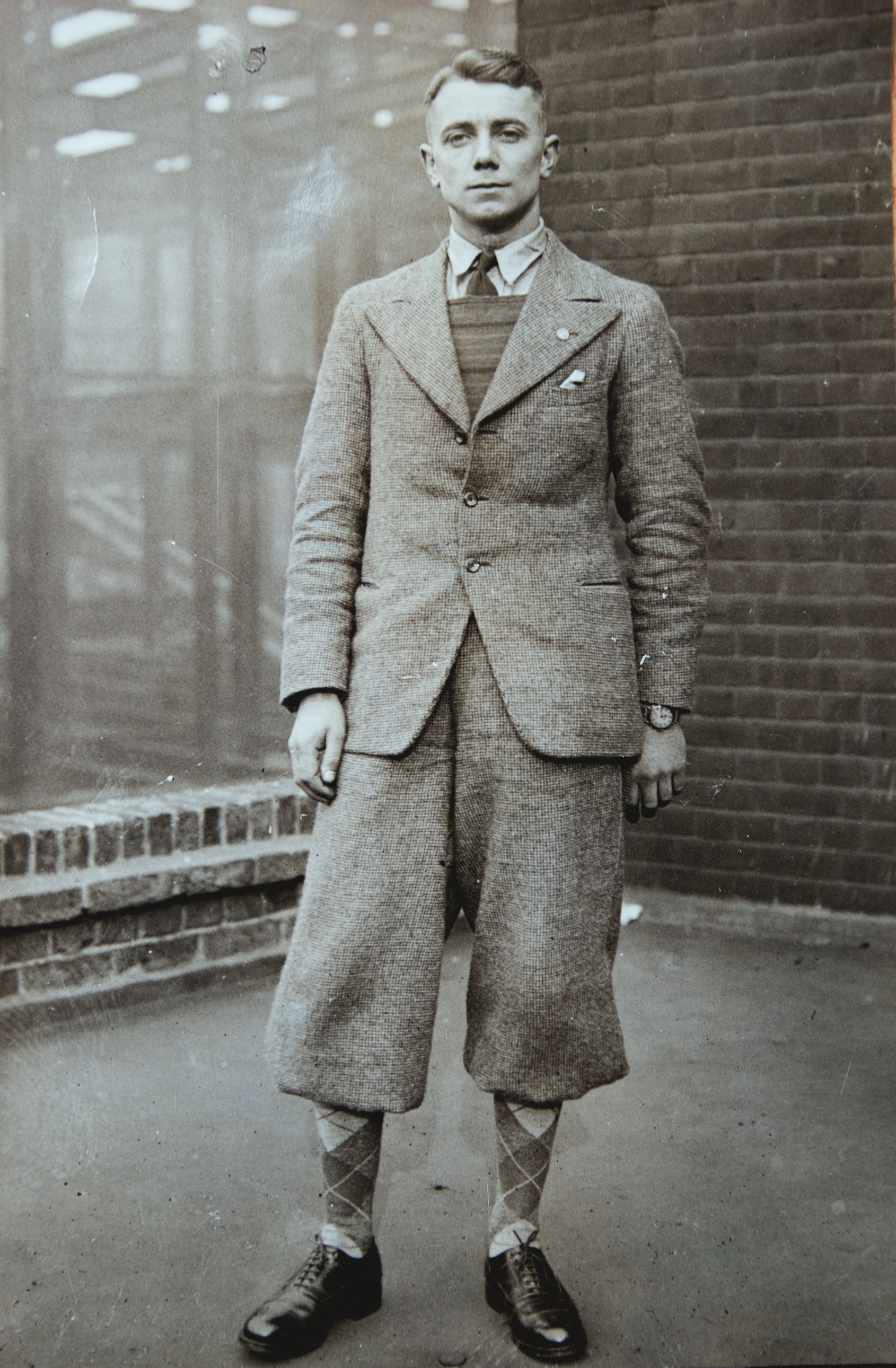 Portrait of Bill Mills
