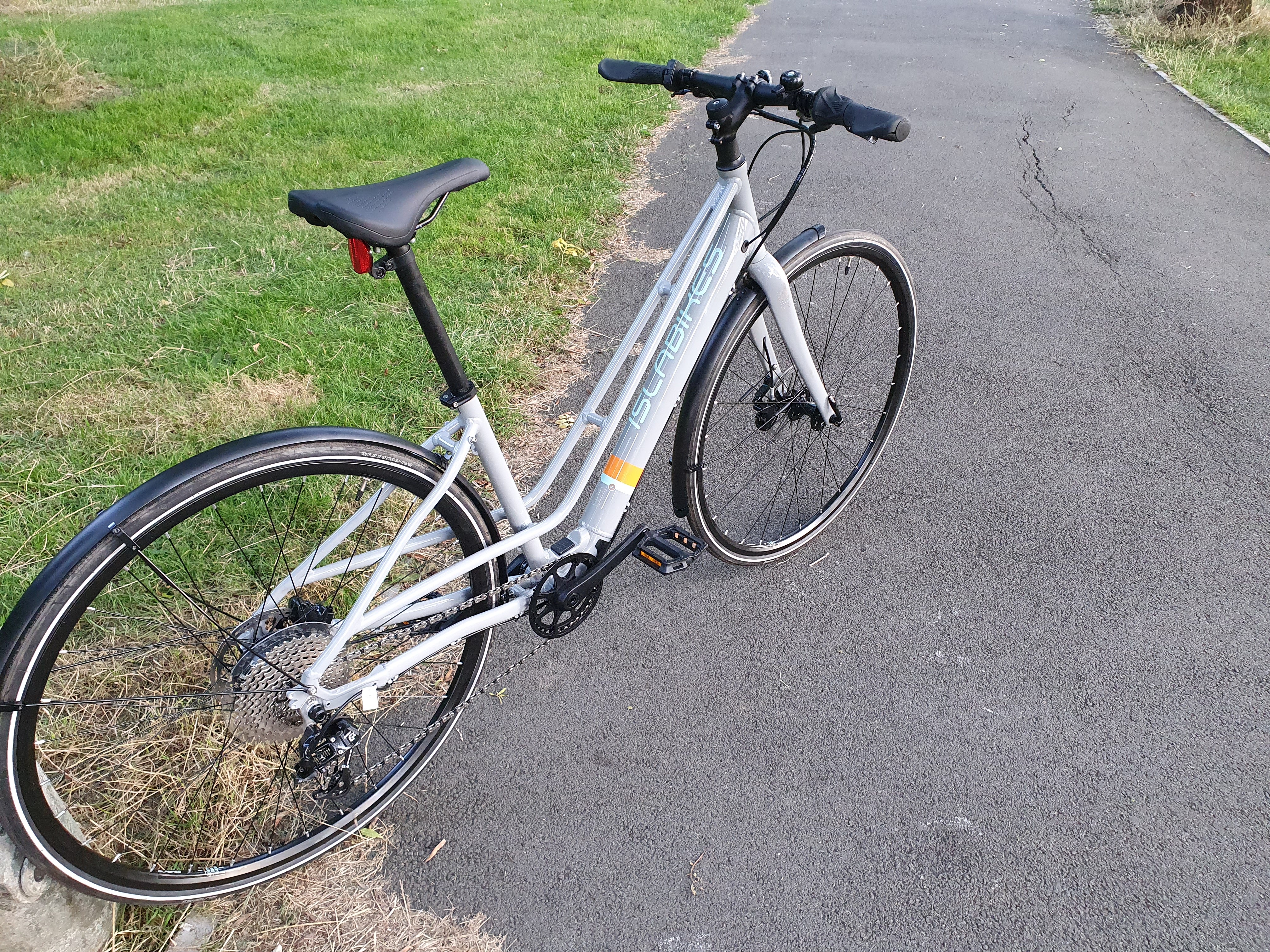 Islabikes eJanis side on