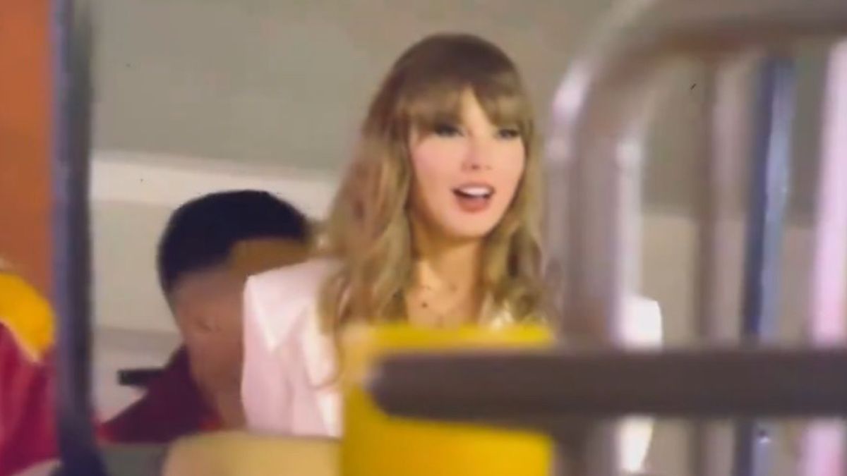 泰勒·斯威夫特（Taylor Swift