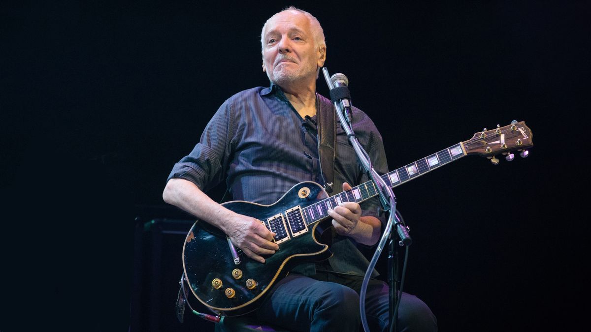 Peter Frampton performing in 2022