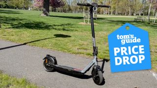 NIU KQi Air with deal tag