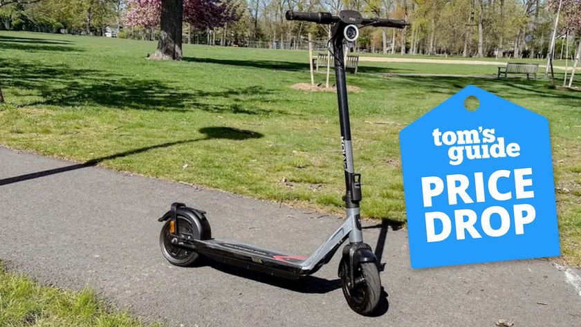 NIU KQi Air with deal tag