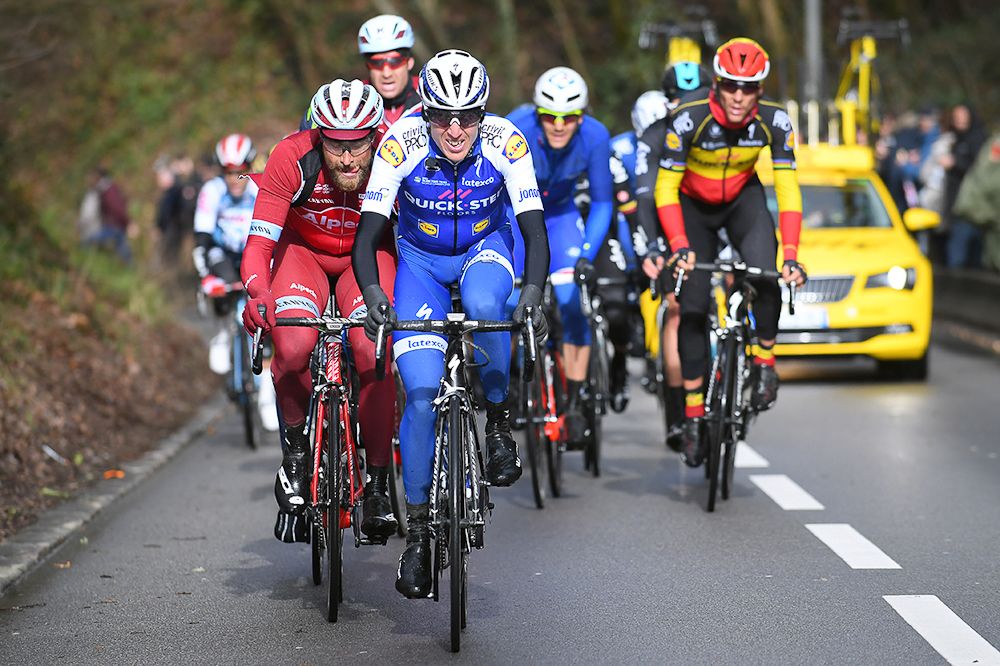 Dan Martin on the front in Paris-Nice.