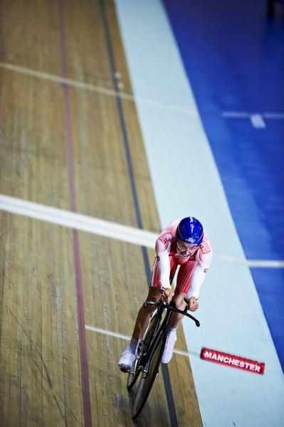 Gritting the teeth going into the final lap of the kilo.