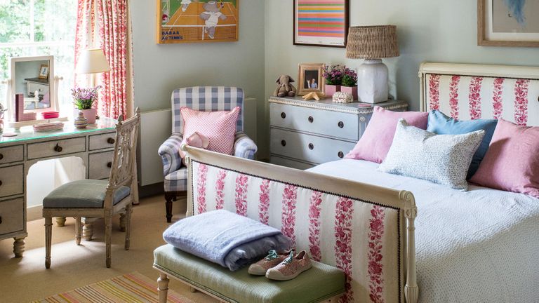 12 Kids Room Ideas Smart And Stylish Bedrooms For Kids Homes Gardens