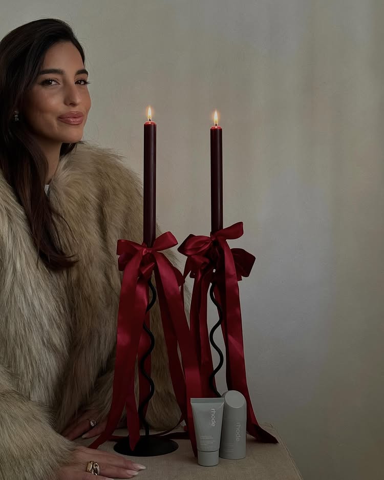 An image of @bettinalooney wearing a faux fur coat.