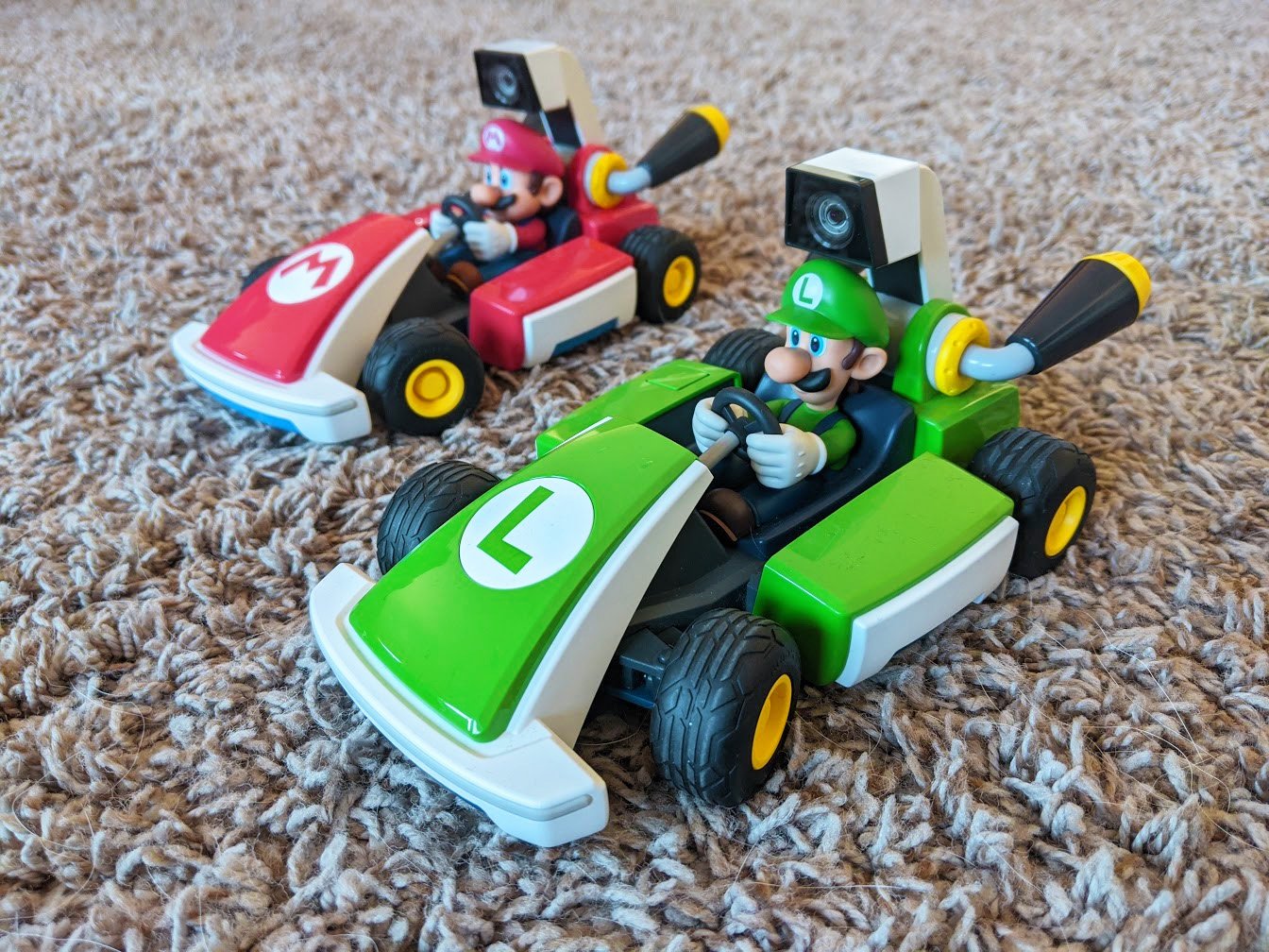 Mario Kart Live Home Circuit Nintendo Switch RC Car Toys To Life Racing  Game