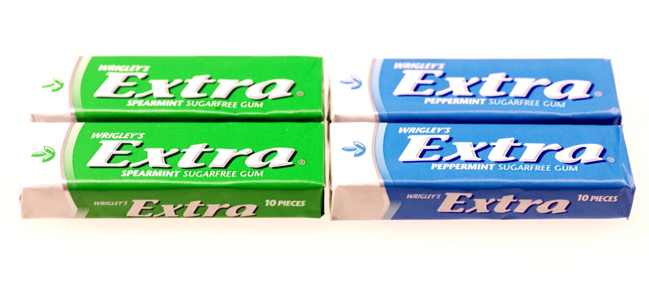 This is how many calories chewing gum is costing you Marie Claire UK This is how many calories chewing gum is costing you Marie Claire UK