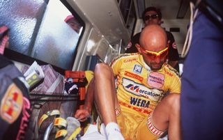 Marco Pantani leaves the 1997 Giro d'Italia