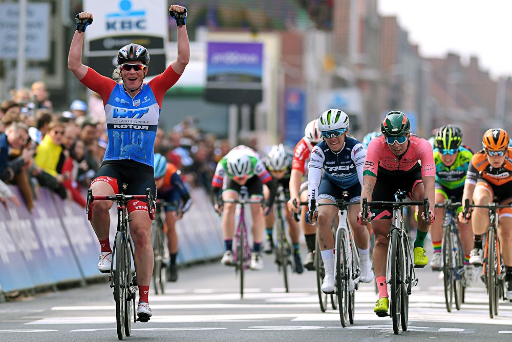 Kirsten Wild wins Gent-Wevelgem