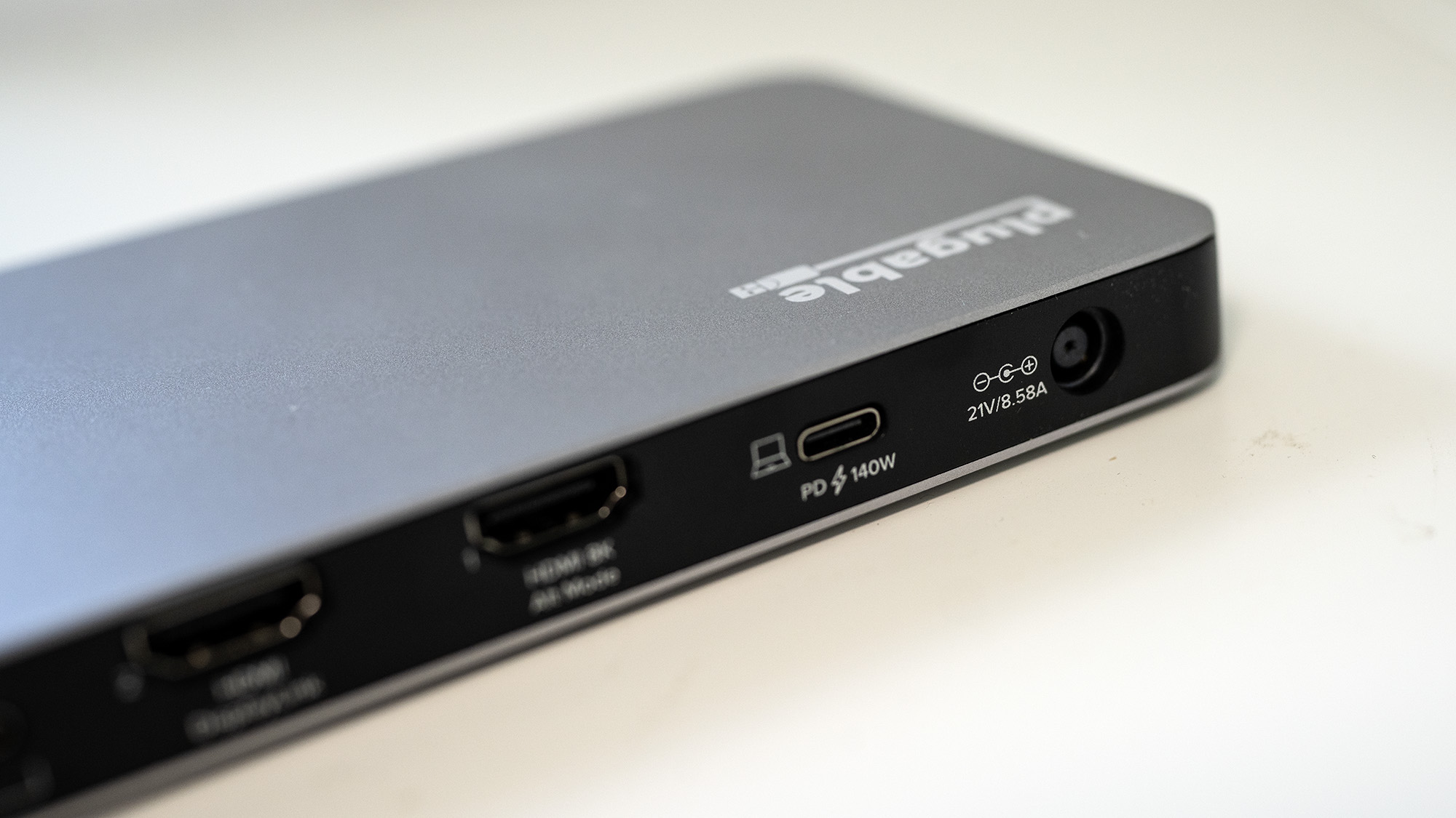 Plugable UD-7400PD dock