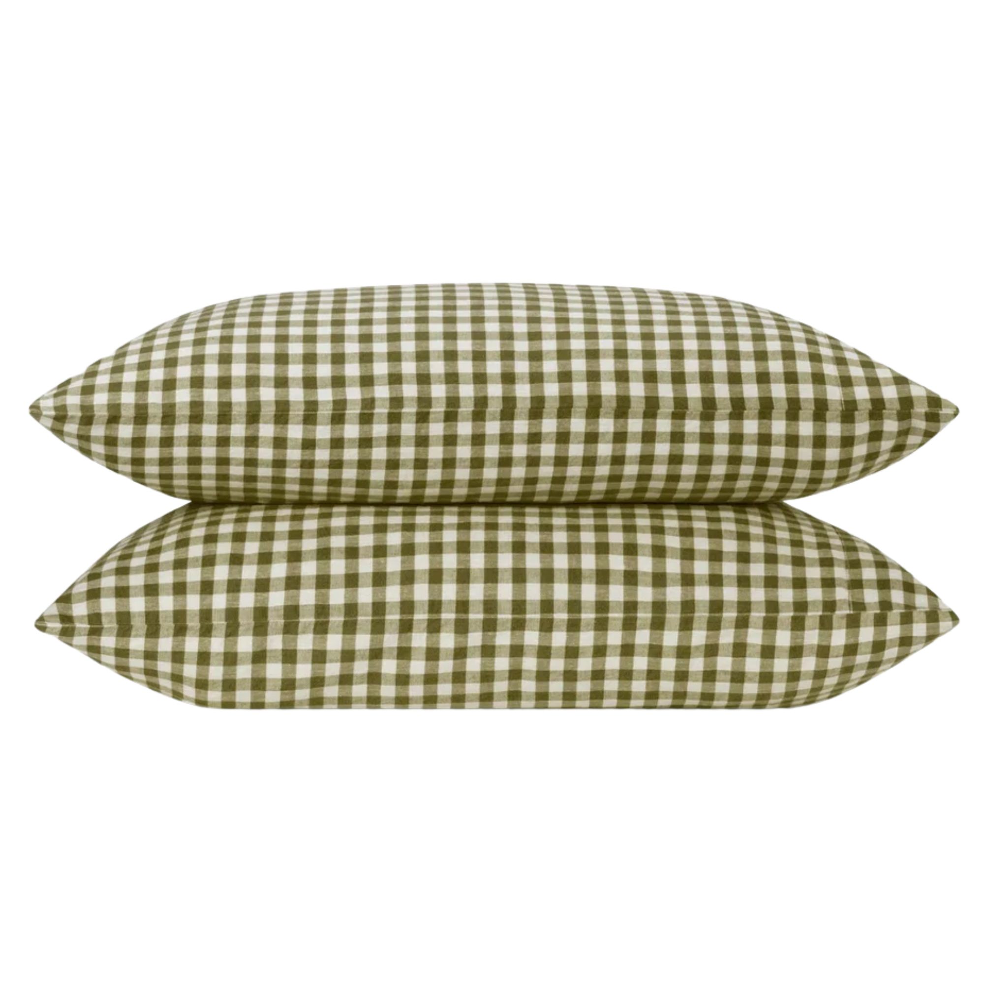 Piglet in Bed green gingham pillowcase set