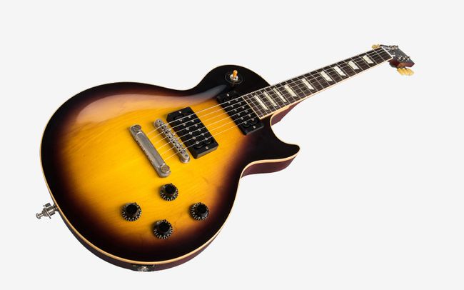how many guitars does slash own