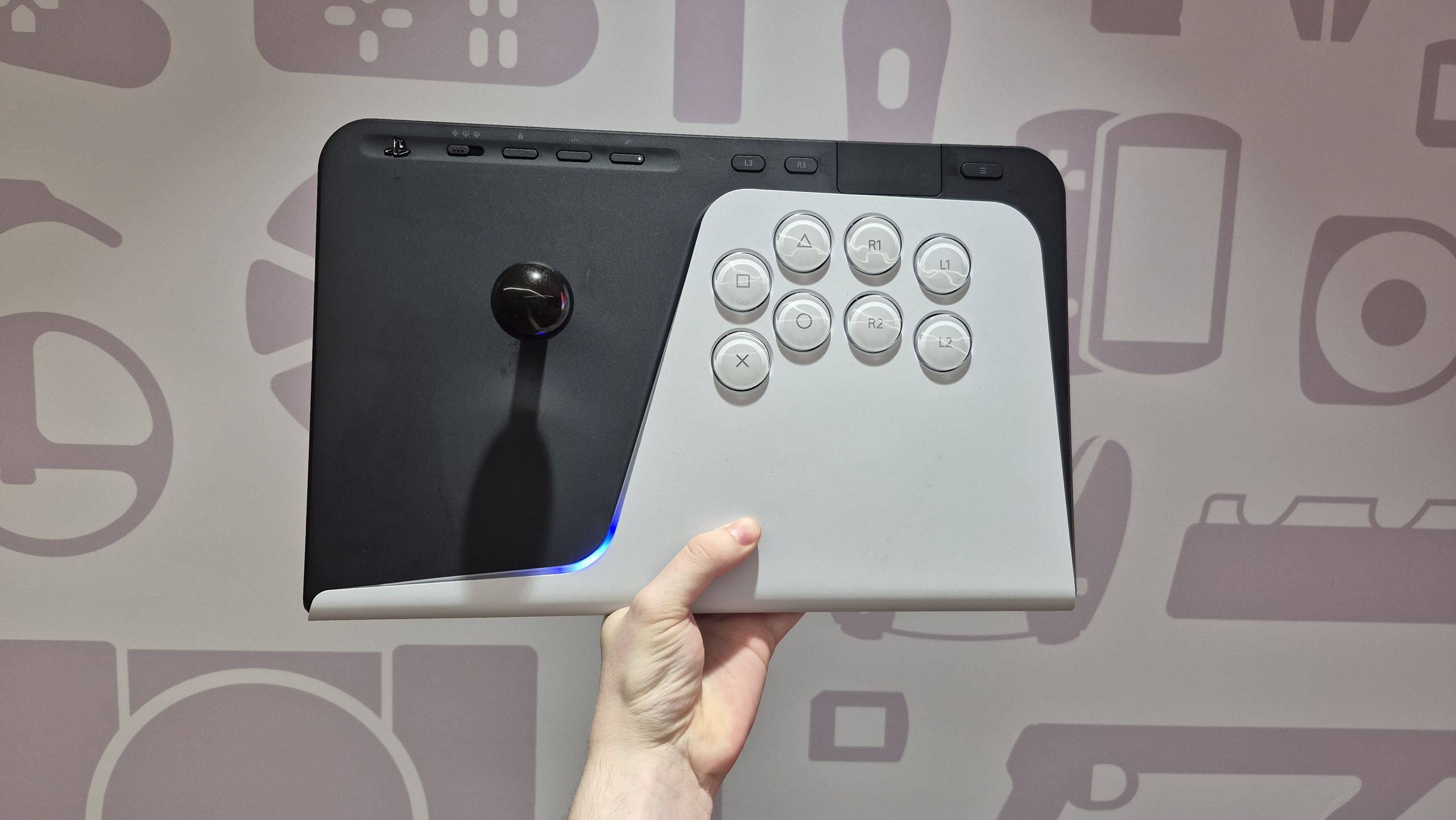 I tried Sony’s new FlexStrike Wireless Fight Stick and got…