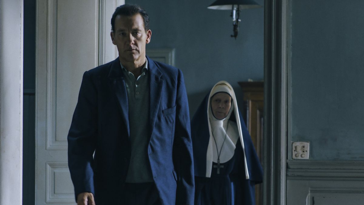 Sam Spade (Clive Owen) walks away from a nun in Monsieur Spade