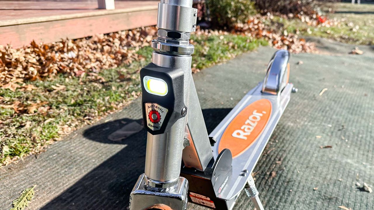 Razor Icon headlight