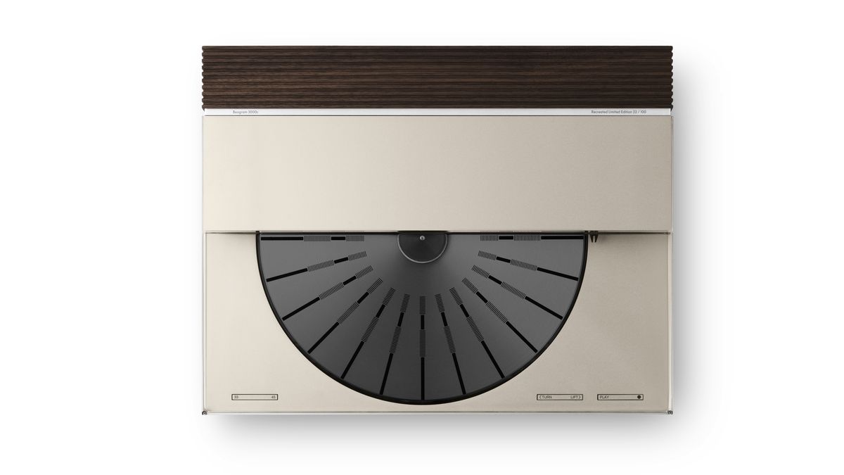 Beosystem 3000c Dune Grey Edition turntable system on a white background