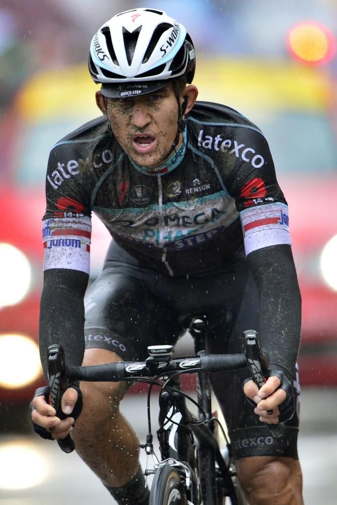 Michal Kwiatkowski (Omega Pharma-Quickstep) flatted out of the leading group