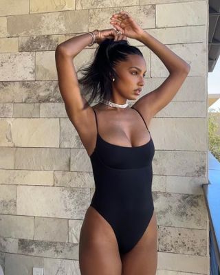 @jastookes slicked-back ponytail