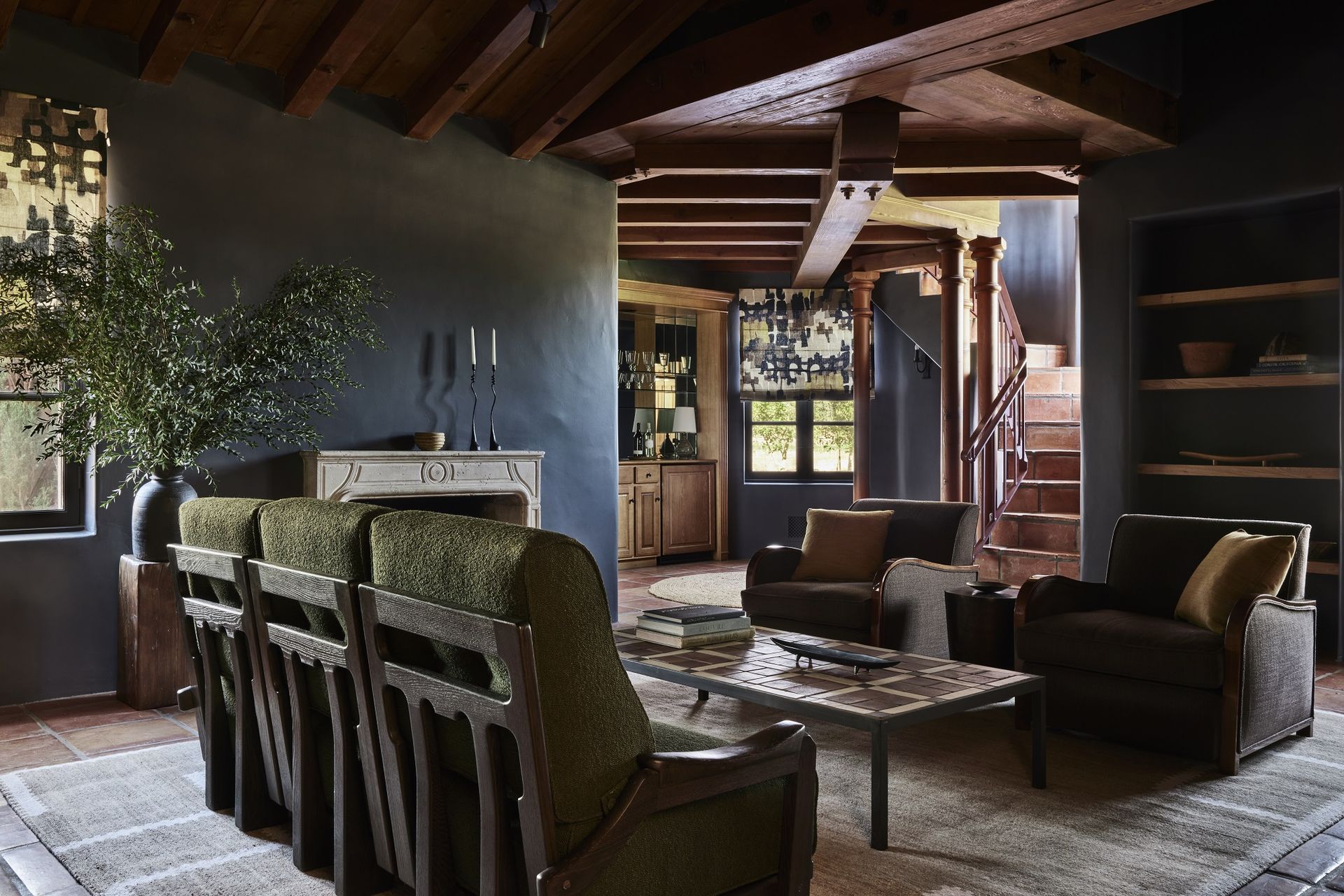 Benjamin Moore's Temptation on the walls of a lounge area