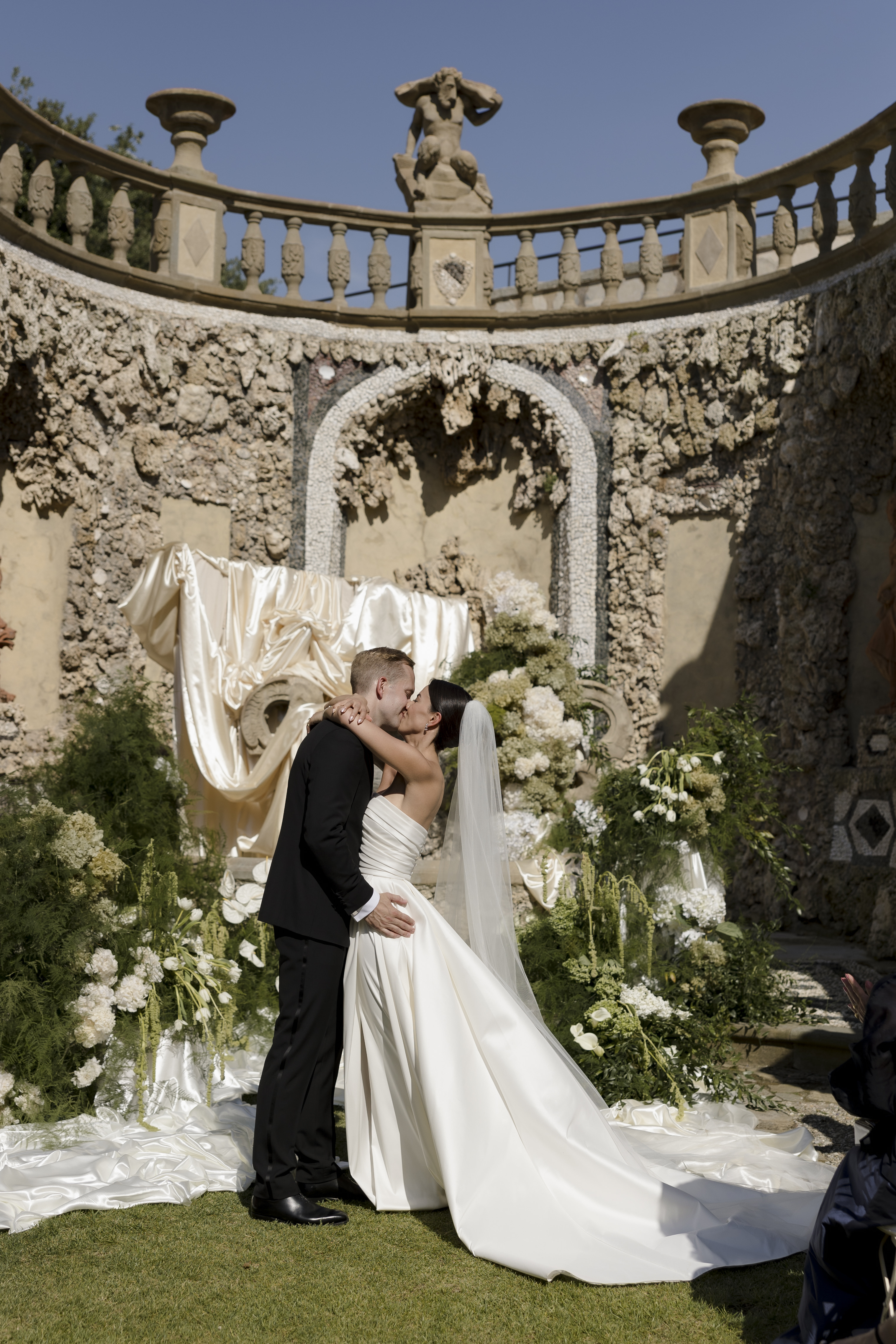 wedding trends 2026 veronique de valliere classical countryside