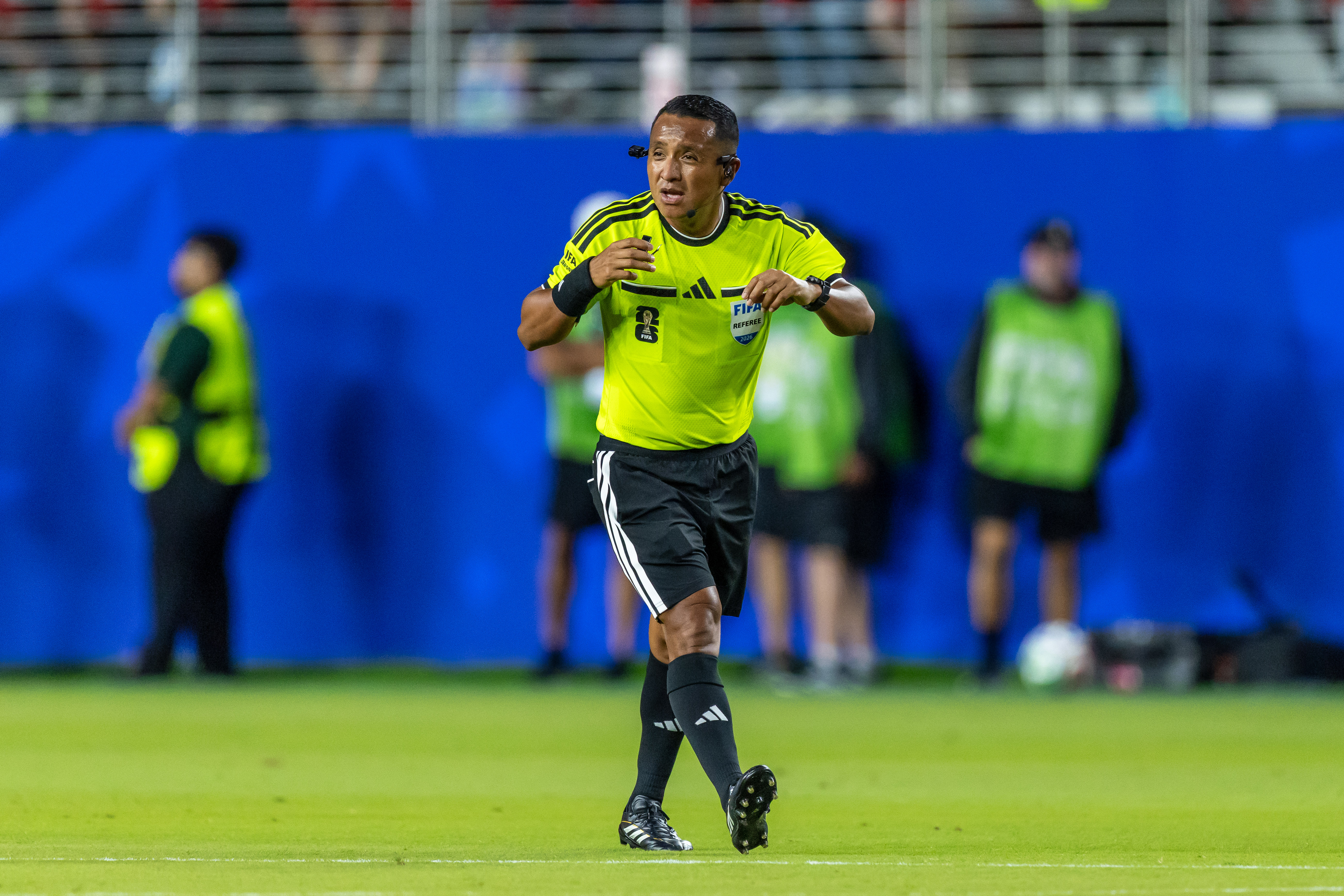SANTA CLARA, CALIFORNIA - JUNE 19: Head Referee Ivan Barton about to blow his whistle during the FIFA World Cup 2026 Group D match between T&amp;uuml;rkiye and Paraguay at San Francisco Bay Area Stadium on June 19, 2026 in Santa Clara, California. (Photo by Scott Gould/ISI Photos/ISI Photos via Getty Images)