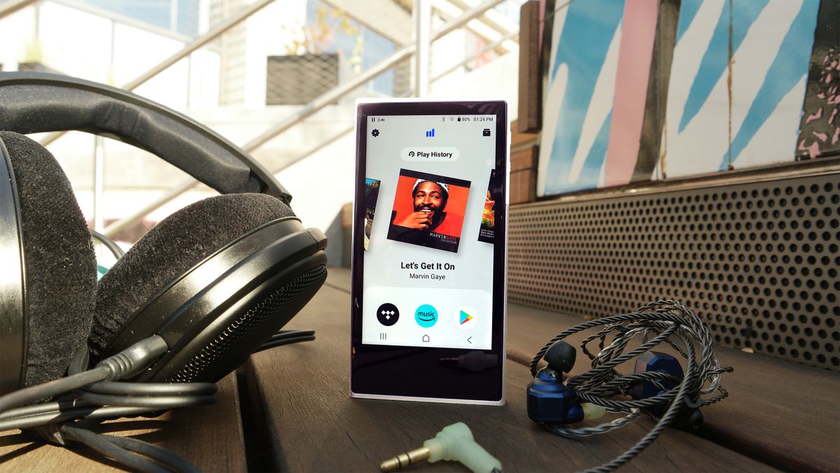 Astell&amp;Kern Activo P1 with Sennheiser over-ear headphones and Campfire Audio IEMs