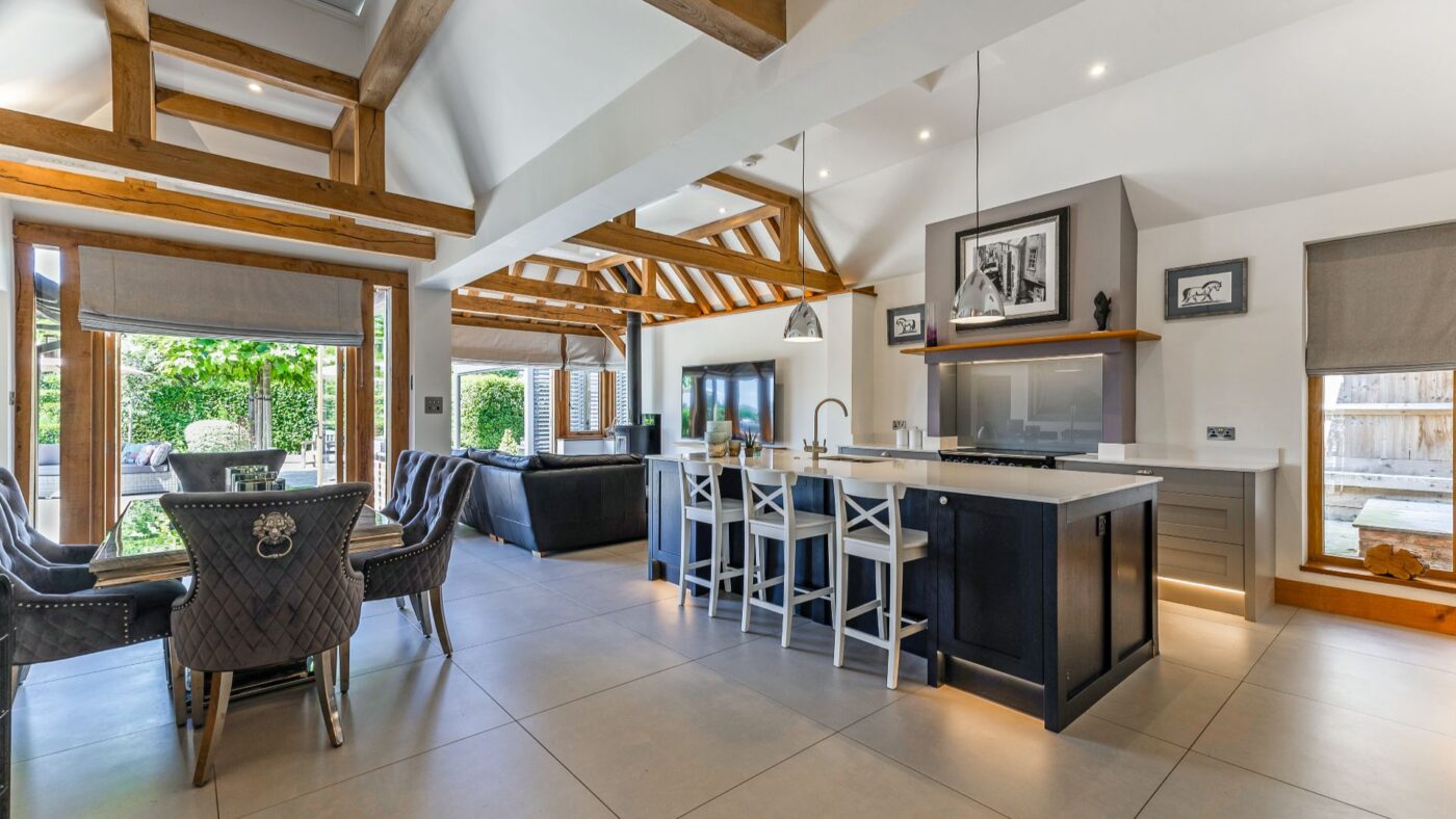 Guildenhurst-Stud-Savills-4-e1754911865665.jpg