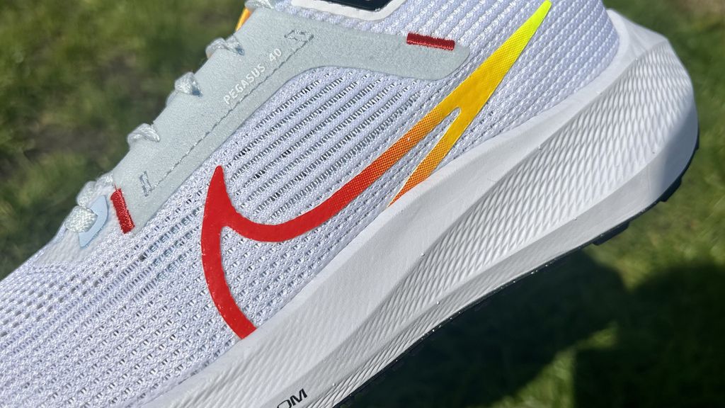 nike pegasus running shoe review