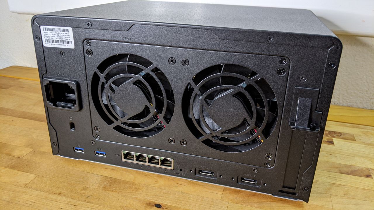 Synology DiskStation DS1621+