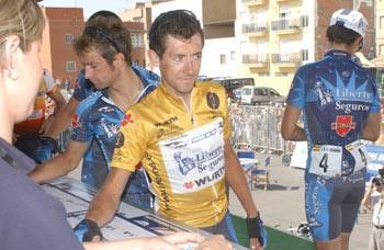 Roberto Heras (Liberty Seguros) signing on