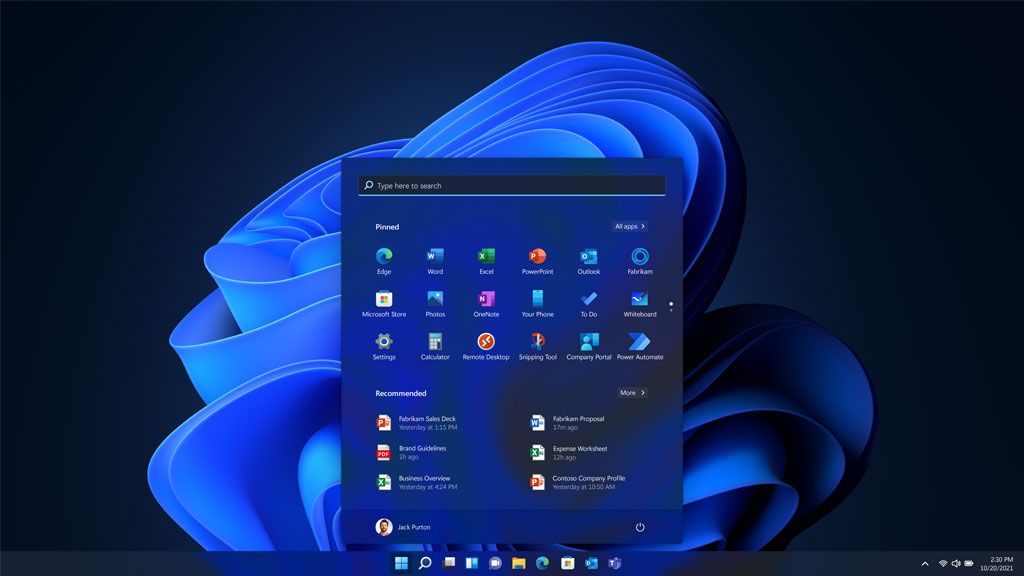 Windows 11 desktop screen in dark mode.