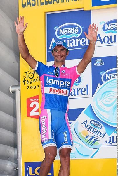 Daniele Bennati (Lampre-Fondital) stands atop the podium.