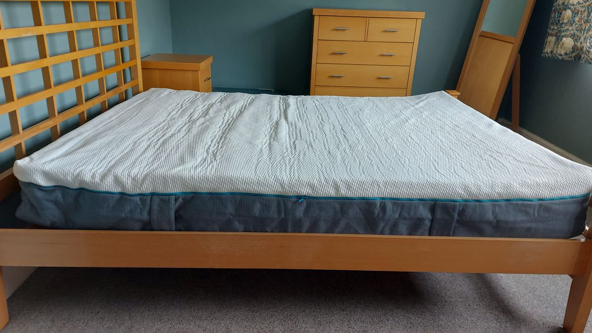 Simba Hybrid Pro mattress freshly out of its packaging, starting to inflate