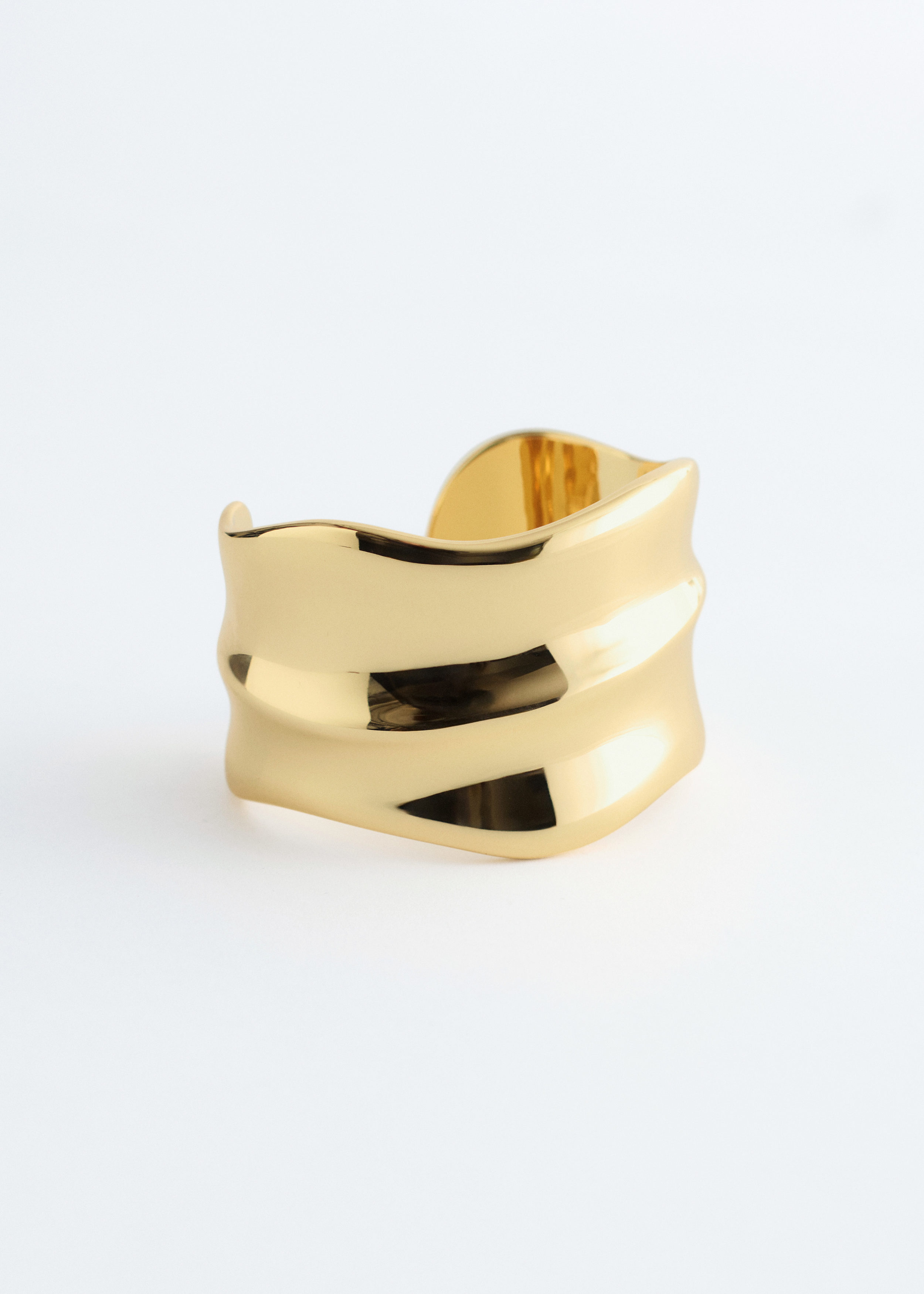 Wavy Cuff Bracelet - Gold