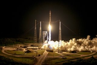 A United Launch Alliance Atlas V rocket launches an Orbital ATK Cygnus cargo ship to the International Space Station on March 22, 2016.