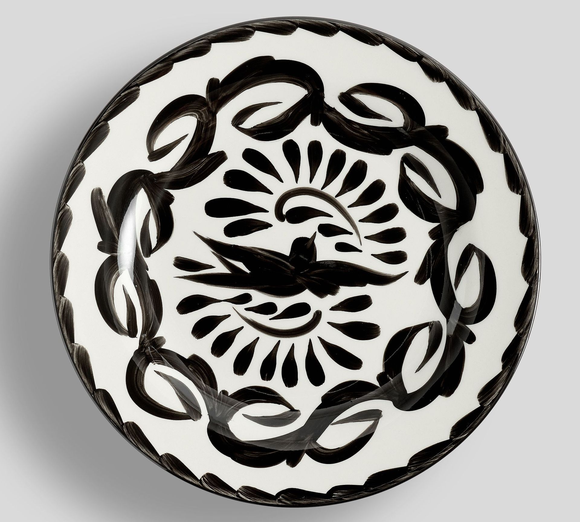 Pottery Barn, Puebla Porcelain Dinner Plates - Set of 4