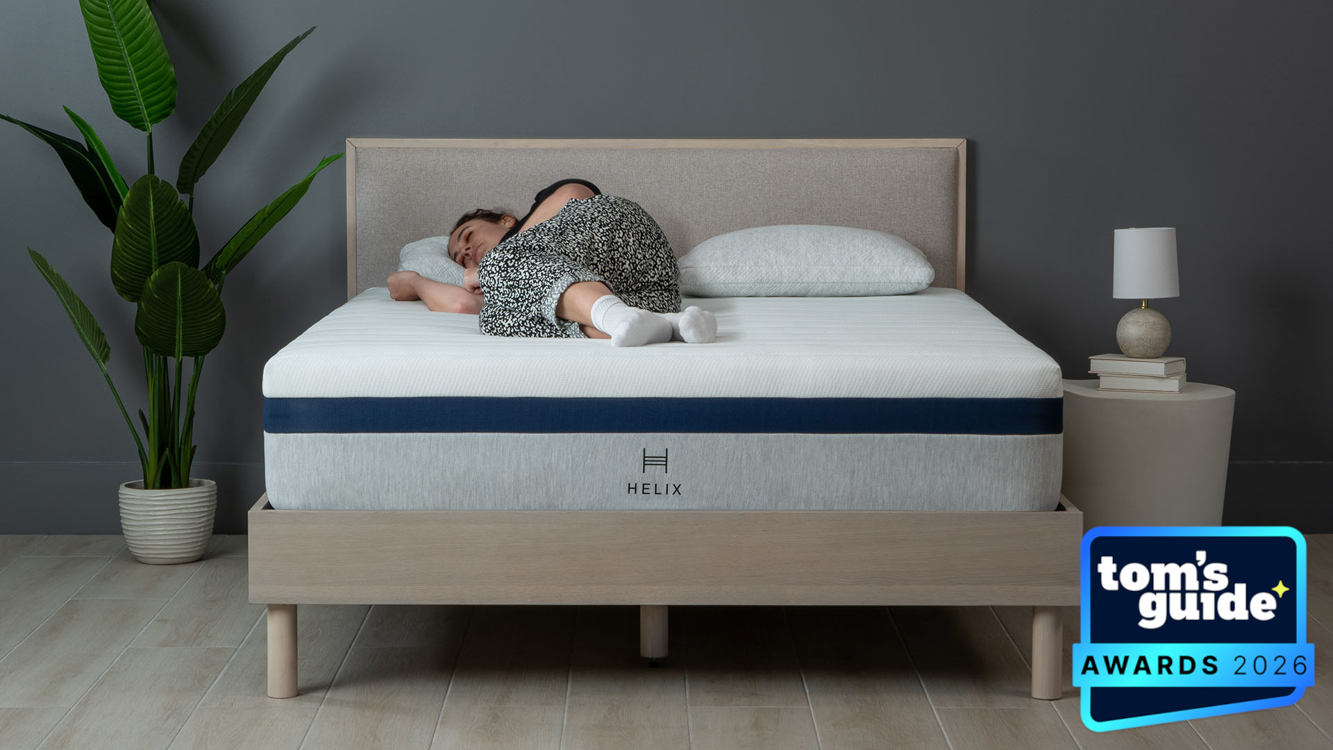 The Helix Midnight Luxe mattress with a TG Awards 2026 badge