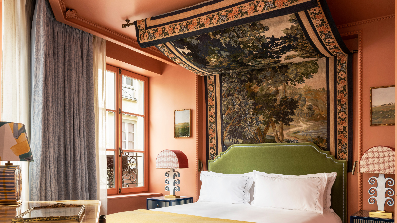 I’ve noticed all my favorite hotel rooms have this one thing in common