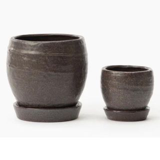 mcgee and co black plant pot